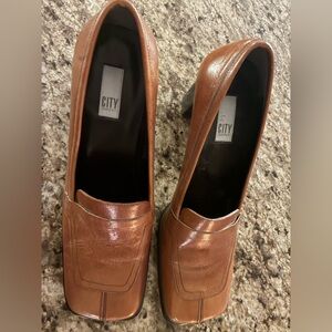 DKNY City Women's Brown Leather casual Heels 8.5 M